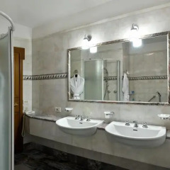 Hotel Pierre 4* Стандартный номер с различными типами кроватей фото 4