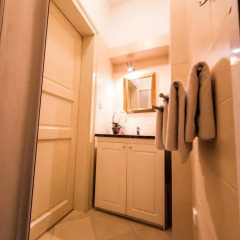 Апартаменты Three Golden Crowns Apartments Апартаменты фото 21