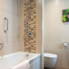 Гостиница Hilton Garden Inn Moscow Новая Рига 4* Стандартный номер с двуспальной кроватью фото 9