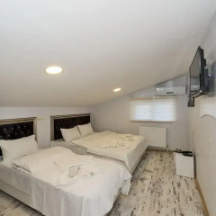 Paradise Airport Hotel 3* Стандартный номер с различными типами кроватей (общая ванная комната) фото 9