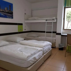 Hi Tel Aviv - Bnei Dan Hostel Тель-Авив комната для гостей фото 2