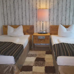 Отель Erlanger Hof 3* Стандартный номер с двуспальной кроватью фото 7