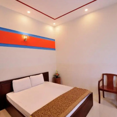 Dong Xanh Hotel 2* Стандартный номер с двуспальной кроватью фото 6
