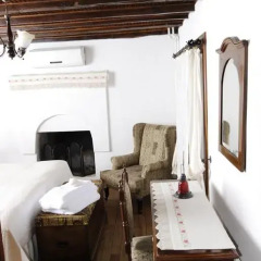 Collage House Hotel Стандартный номер с различными типами кроватей фото 10