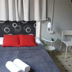 Hostel Friends Barcelona Барселона фитнесс-зал