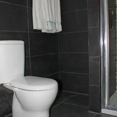 Отель Residencial Dom Duarte I 3* Стандартный семейный номер разные типы кроватей фото 12