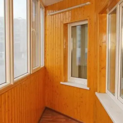 Гостиница Fletkom Apartments on 50 Let VLKSM Street в Тюмени отзывы, цены и фото номеров - забронировать гостиницу Fletkom Apartments on 50 Let VLKSM Street онлайн Тюмень балкон