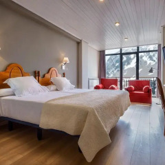 Hotel Edelweiss Candanchu 3* Стандартный семейный номер с двуспальной кроватью фото 13