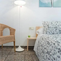 Отель Enzo B&B Montjuic 2* Люкс с различными типами кроватей