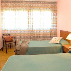 Hotel Can-Vic Стандартный номер с двуспальной кроватью фото 6