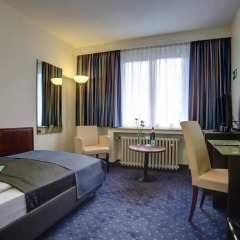 Centro Hotel Uebachs 4* Стандартный номер с двуспальной кроватью фото 4