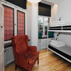 City BackPackers Hostel Кровать в общем номере с двухъярусной кроватью фото 12