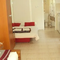 Апартаменты Rooms and Apartments Oregon комната для гостей фото 4