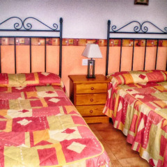Отель Casa Rural Sierra Madrona детские мероприятия
