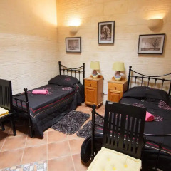 Отель Ta' Bejza Holiday Home with Private Pool интерьер отеля