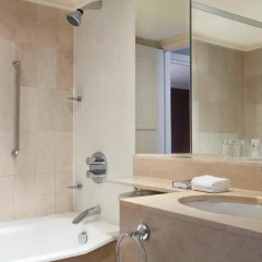 Отель Le Meridien Piccadilly 5* Стандартный номер с разными типами кроватей фото 5