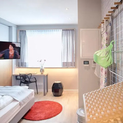 Апартаменты Mloft Apartments Munchen Мюнхен комната для гостей фото 16