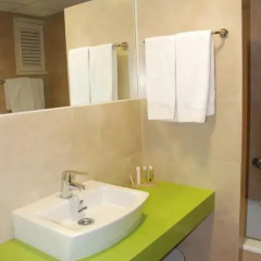 Pinos Playa Hotel 3* Стандартный номер с различными типами кроватей фото 15