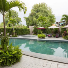 Отель Golden Tulip Essential Pattaya 4* Улучшенный номер с различными типами кроватей фото 2