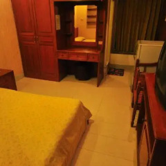 Апартаменты Sathorn Saint View Serviced Apartment Бангкок комната для гостей фото 5