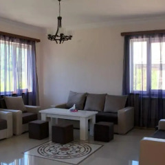Отель Family & Friends Guest house комната для гостей фото 5