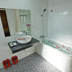 Royal Pearl Hotel 3* Улучшенный номер с различными типами кроватей фото 8