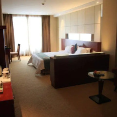 CP Peninsula Hotel 4* Номер Делюкс с различными типами кроватей фото 2