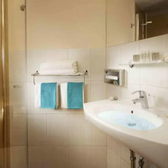 Orea Hotel Pyramida 4* Представительский номер разные типы кроватей фото 6