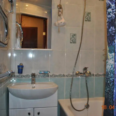 Апартаменты Apartment on Karla Marksa 7 Мурманск ванная