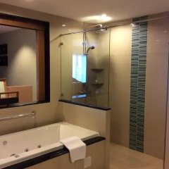 Отель The Heritage Pattaya Beach Resort 4* Люкс с различными типами кроватей фото 9