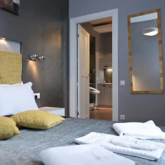 Гостиница Partner Guest House Khreschatyk 3* Улучшенные апартаменты разные типы кроватей фото 9