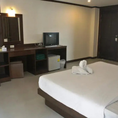 Sharaya Patong Hotel 3* Стандартный номер с различными типами кроватей фото 3