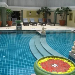 Отель Ebina House Бангкок бассейн фото 3