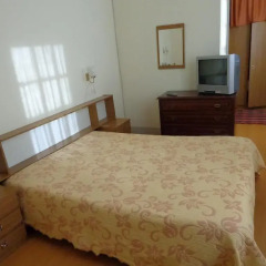 Отель Residencial Portuguesa 3* Стандартный номер 2 отдельными кровати (общая ванная комната)
