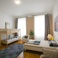 Friends Hostel and Apartments Budapest Апартаменты с различными типами кроватей фото 5