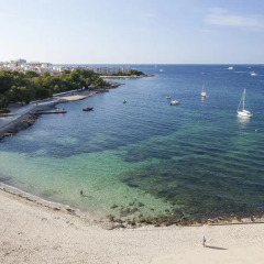 Отель AxelBeach Ibiza Spa & Beach Club - Adults Only 4* Апартаменты с различными типами кроватей фото 11