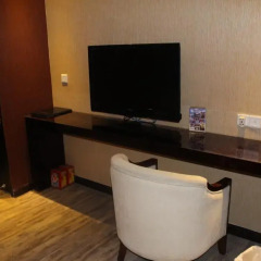 Gangrun East Asia Hotel удобства в номере