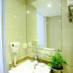 Отель Insail Hotels Railway Station Guangzhou 3* Номер Бизнес с различными типами кроватей фото 16