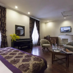 Отель Vivanta Ambassador, New Delhi 5* Номер Делюкс с различными типами кроватей фото 4