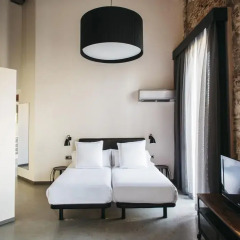 Апартаменты Barcelona Apartment Republica Улучшенные семейные апартаменты с двуспальной кроватью