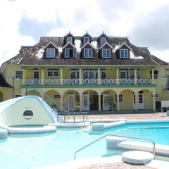 Апартаменты Apartments at Sandcastles Resort Ocho Rios бассейн