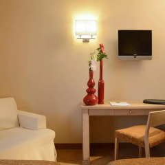 Отель Best Western Rome Airport 4* Стандартный номер с различными типами кроватей фото 6