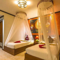 Tanawan Phuket Hotel 3* Улучшенный номер с двуспальной кроватью фото 7