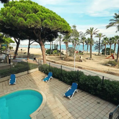 Апартаменты Pins Platja Apartments пляж фото 2