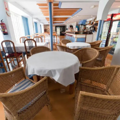 Отель Apartamentos Lux Mar Испания, Ивиса - отзывы, цены и фото номеров - забронировать отель Apartamentos Lux Mar онлайн питание