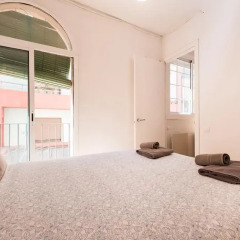 Апартаменты Avenida Apartments Vallhonrat комната для гостей фото 2