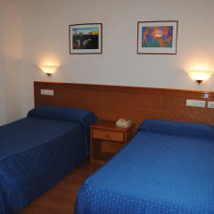 Hotel Peña de Arcos 3* Стандартный номер с различными типами кроватей