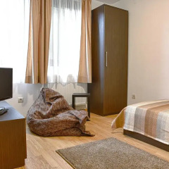 Отель Pepi Guest House Болгария, Велико Тырново - отзывы, цены и фото номеров - забронировать отель Pepi Guest House онлайн комната для гостей фото 3