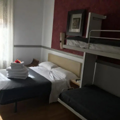 Отель Hostal La Plata комната для гостей фото 5