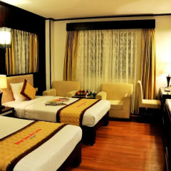 Muong Thanh Three Star Hotel 3* Номер Делюкс фото 3